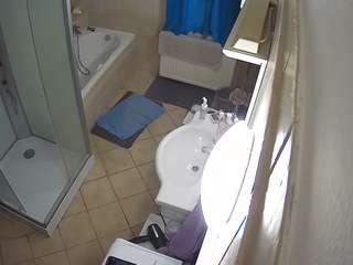 Julmodels Bathroom 2nd Floor