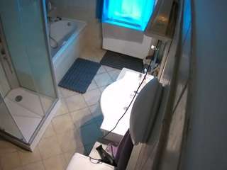 voyeurcam-julmodels-bath-2nd-2 webcam model