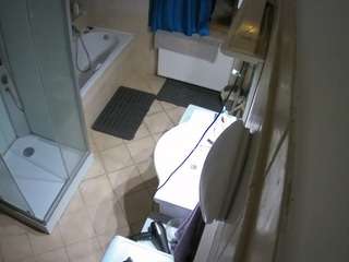 voyeurcam-julmodels-bath-2nd-2