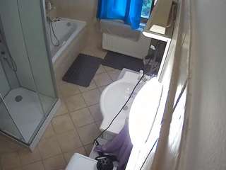voyeurcam-julmodels-bath-2nd-2