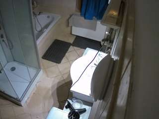 voyeurcam-julmodels-bath-2nd-2 webcam model