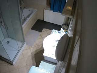 voyeurcam-julmodels-bath-2nd-2's CamSoda show and profile