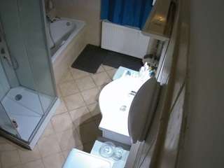 voyeurcam-julmodels-bath-2nd-2