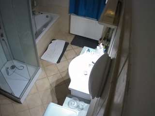 voyeurcam-julmodels-bath-2nd-2