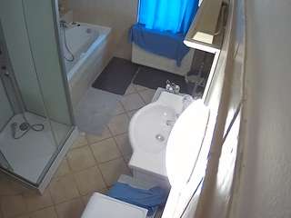 voyeurcam-julmodels-bath-2nd-2