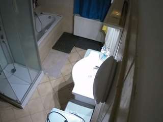 voyeurcam-julmodels-bath-2nd-2