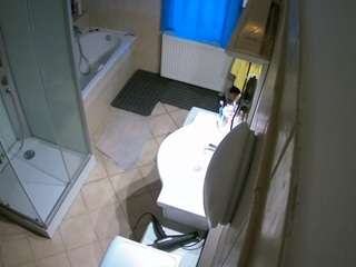voyeurcam-julmodels-bath-2nd-2 webcam