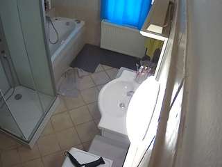 Julmodels Bathroom 2nd Floor-2