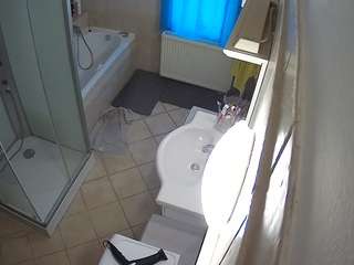 Julmodels Bathroom 2nd Floor-2