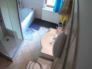 Julmodels Bathroom 2nd Floor-2