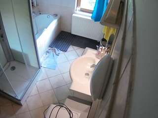 Julmodels Bathroom 2nd Floor-2