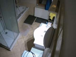 voyeurcam-julmodels-bath-2nd-2 webcam