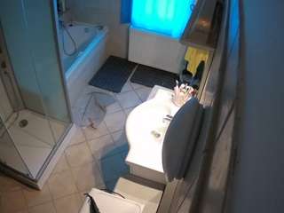 Julmodels Bathroom 2nd Floor-2