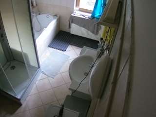 voyeurcam-julmodels-bath-2nd-2