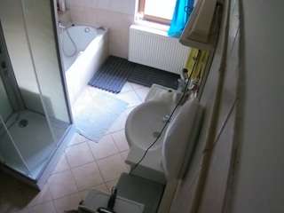 voyeurcam-julmodels-bath-2nd-2's CamSoda show and profile