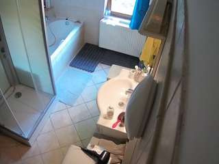 voyeurcam-julmodels-bath-2nd-2, female webcam model,  years old, on live webcam