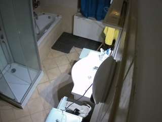 voyeurcam-julmodels-bath-2nd-2 webcam