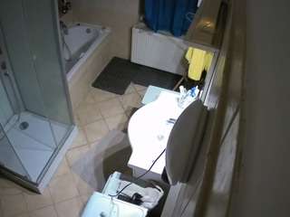 voyeurcam-julmodels-bath-2nd-2 webcam