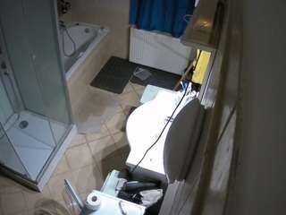 voyeurcam-julmodels-bath-2nd-2 webcam
