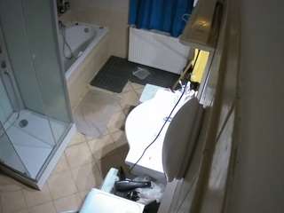 Julmodels Bathroom 2nd Floor-2