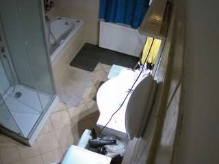 voyeurcam-julmodels-bath-2nd-2 webcam