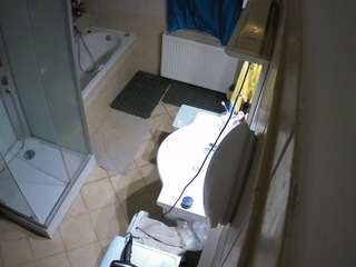 voyeurcam-julmodels-bath-2nd-2