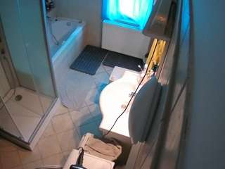 Julmodels Bathroom 2nd Floor-2