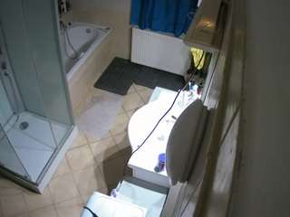 Julmodels Bathroom 2nd Floor-2