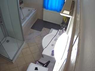 voyeurcam-julmodels-bath-2nd-2