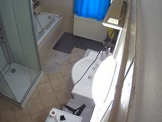 voyeurcam-julmodels-bath-2nd-2