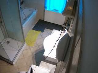 voyeurcam-julmodels-bath-2nd-2 live cam profile