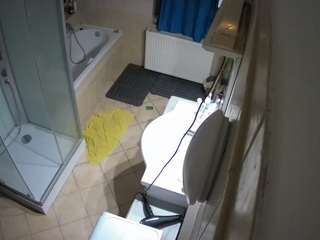 voyeurcam-julmodels-bath-2nd-2