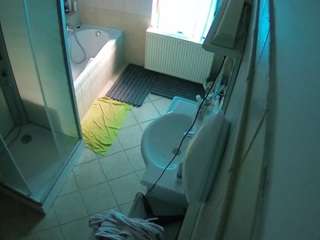 voyeurcam-julmodels-bath-2nd-2 live cam profile