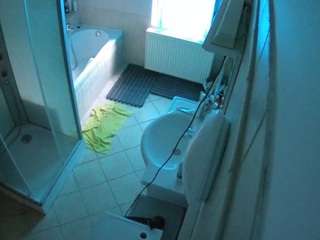 voyeurcam-julmodels-bath-2nd-2 live cam profile