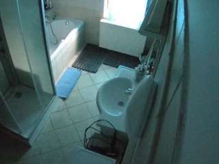 voyeurcam-julmodels-bath-2nd-2 live cam profile