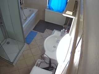 voyeurcam-julmodels-bath-2nd-2 live cam profile