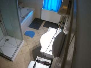 voyeurcam-julmodels-bath-2nd-2 live cam profile