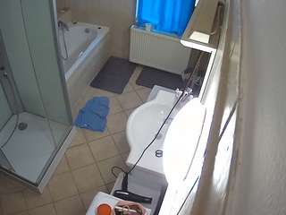 voyeurcam-julmodels-bath-2nd-2 webcam