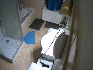 voyeurcam-julmodels-bath-2nd-2