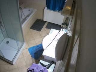 voyeurcam-julmodels-bath-2nd-2