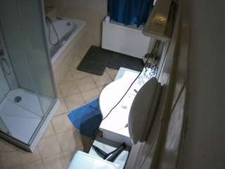 voyeurcam-julmodels-bath-2nd-2