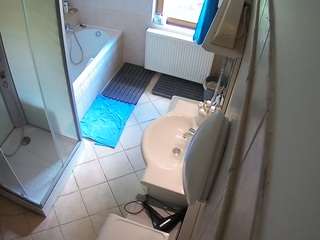 voyeurcam-julmodels-bath-2nd-2 webcam