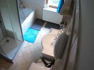 voyeurcam-julmodels-bath-2nd-2 - Live HD Webcam