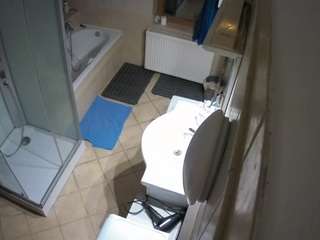 voyeurcam-julmodels-bath-2nd-2