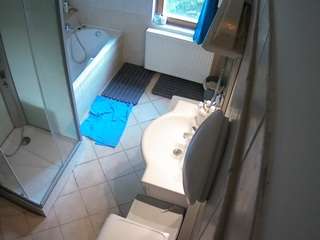 voyeurcam-julmodels-bath-2nd-2 webcam