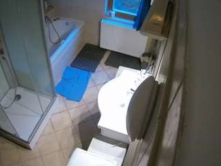 voyeurcam-julmodels-bath-2nd-2 webcam