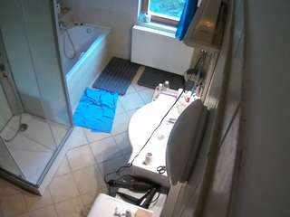 voyeurcam-julmodels-bath-2nd-2 webcam