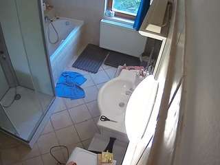 Julmodels Bathroom 2nd Floor-2