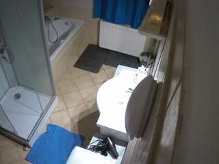 voyeurcam-julmodels-bath-2nd-2 webcam