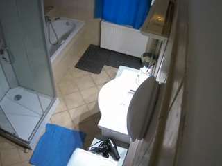 voyeurcam-julmodels-bath-2nd-2